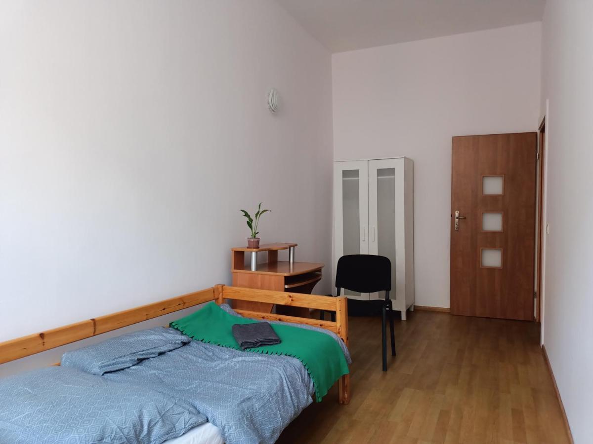 Cruz Mieszkanie Pokoje Centrum Przytulny Czysty Lokal Na Noc Lódź Exterior foto