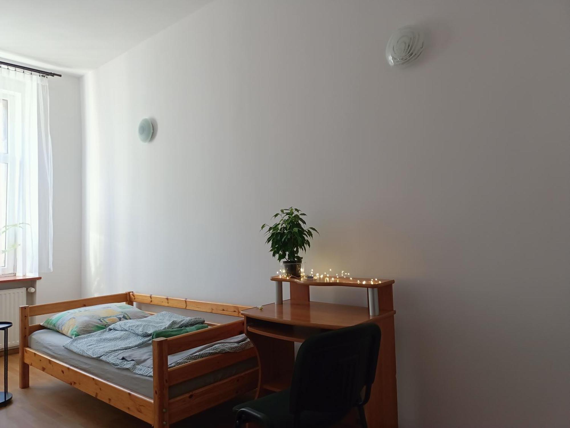 Cruz Mieszkanie Pokoje Centrum Przytulny Czysty Lokal Na Noc Lódź Exterior foto